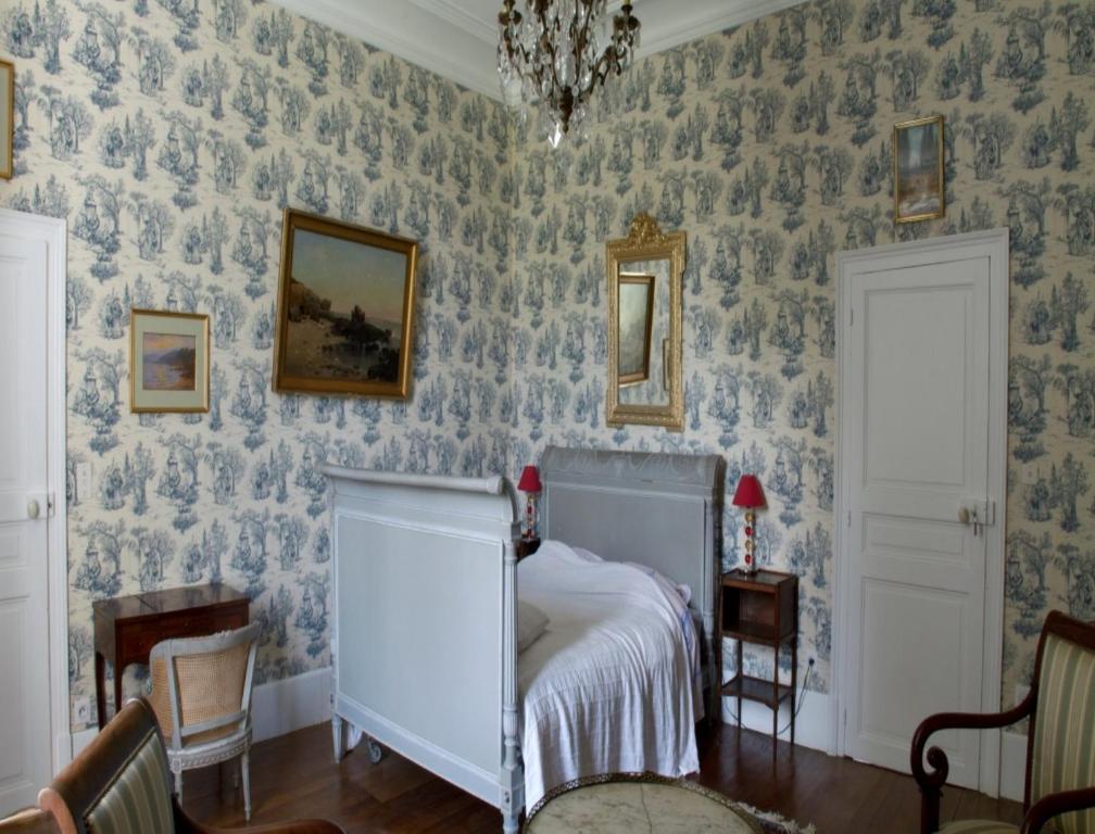 Chateau De Villars Villeneuve-sur-Allier Oda fotoğraf